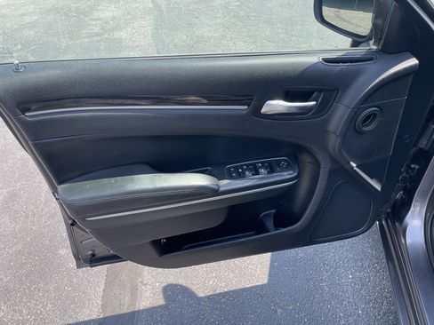 Used 2015 Chrysler 300 Limited AWD/4WD image 11