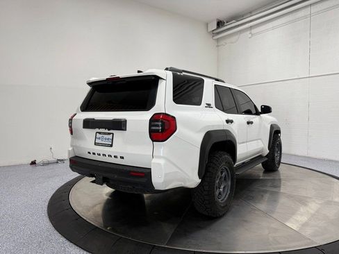 Used 2025 Toyota 4Runner TRD Off-Road image 7