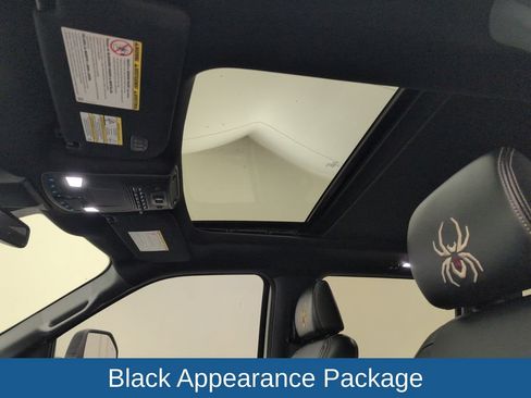 Used 2022 Ford F250 Lariat w/ Black Appearance Package AWD/4WD image 8