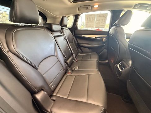 Used 2022 INFINITI QX50 Essential image 23