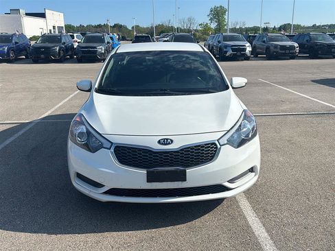 Used 2016 Kia Forte LX FWD image 3