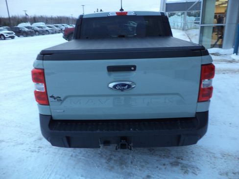 Used 2024 Ford Maverick XL image 5