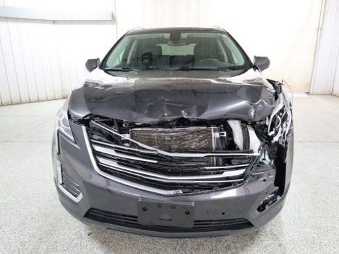 Used 2017 Cadillac XT5 Luxury w/ Driver Awareness Package image 7