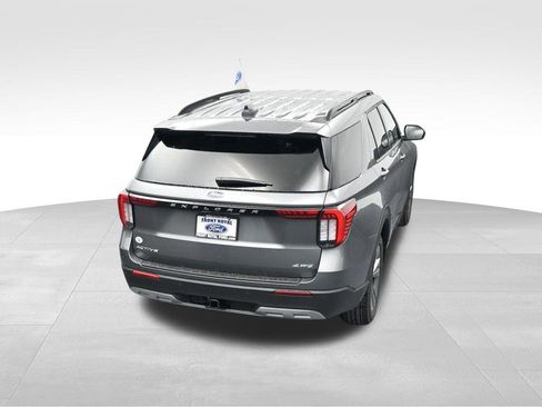 New 2026 Ford Explorer Active image 44