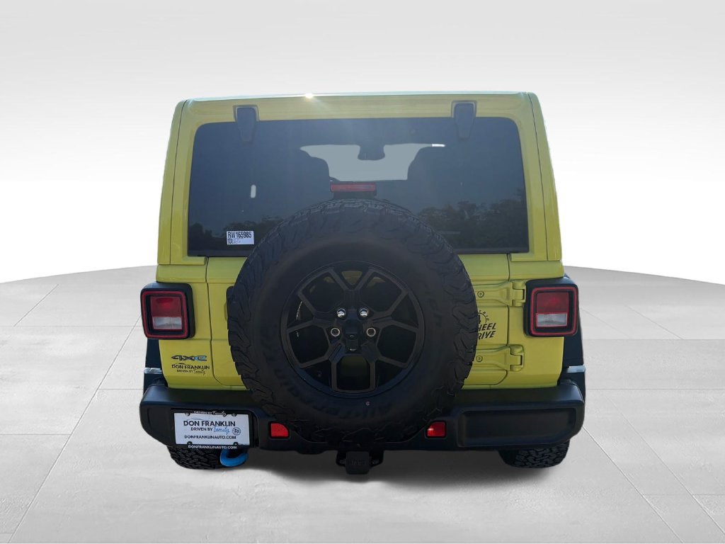 Used 2024 Jeep Wrangler Unlimited AWD/4WD image 4