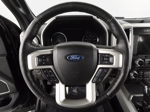 Used 2017 Ford F150 Lariat w/ Equipment Group 502A Luxury image 14