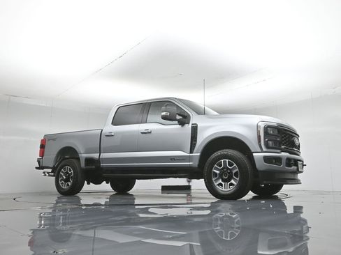 Used 2024 Ford F250 Lariat w/ Sport Appearance Package AWD/4WD image 53