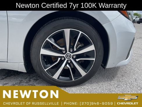 Used 2022 Nissan Maxima SV w/ Floor Mat Group FWD image 44