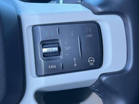 Used 2023 Land Rover Defender 110 S image 23