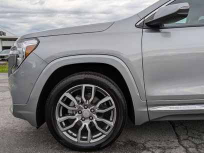 Used 2024 GMC Terrain Denali w/ Denali Premium Package