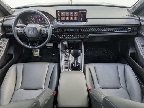 Used 2025 Honda Accord Sport image 14