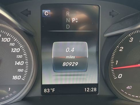 Used 2017 Mercedes-Benz C 300 4MATIC Sedan image 33