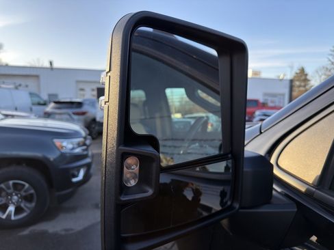 Used 2020 Chevrolet Silverado 1500 LT w/ All-Star Edition image 36