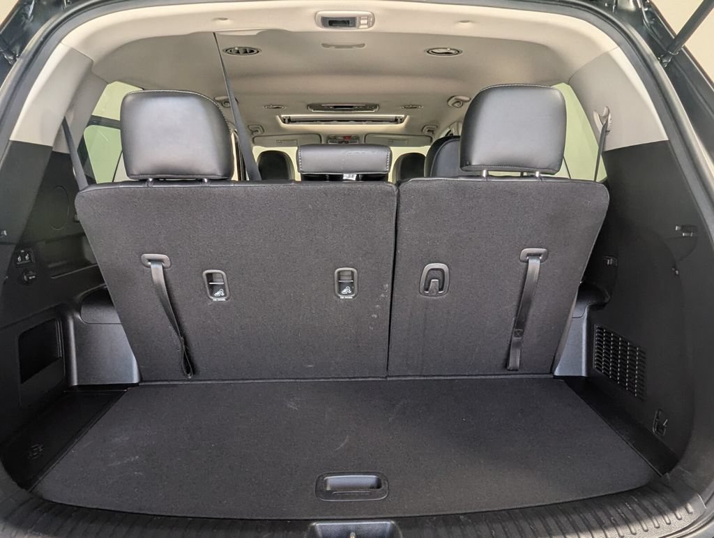 Used 2024 Kia Telluride S w/ S Sunroof Package FWD image 26