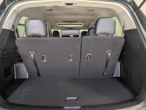 Used 2024 Kia Telluride S w/ S Sunroof Package FWD image 26