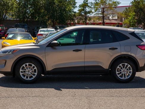 Used 2020 Ford Escape S image 8