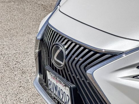 Used 2021 Lexus ES 350 w/ Accessory Package FWD image 6