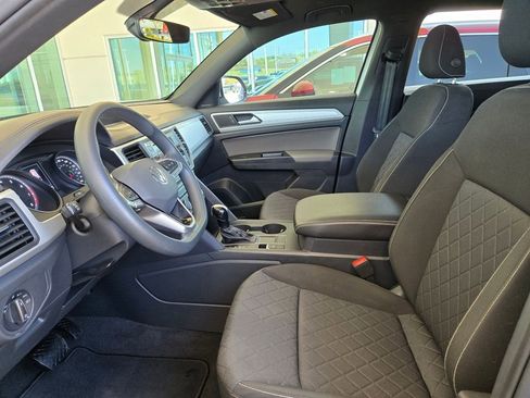 Used 2021 Volkswagen Atlas Cross Sport S image 9