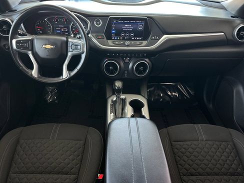 Used 2019 Chevrolet Blazer LT FWD image 16