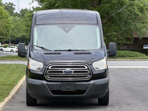 Used 2017 Ford Transit 350 XLT RWD image 4