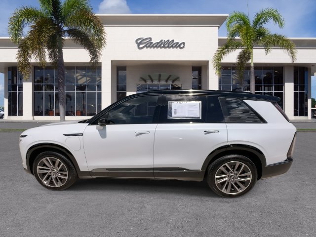 Certified 2026 Cadillac Vistiq Sport AWD/4WD image 8