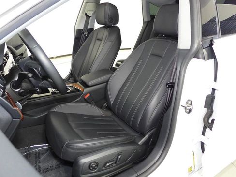 Used 2022 Audi A5 2.0T Premium w/ Convenience Package image 22