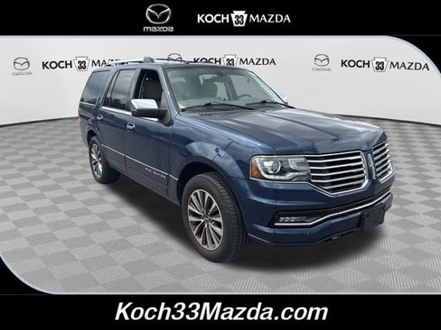 Used 2015 Lincoln Navigator 4WD image 1