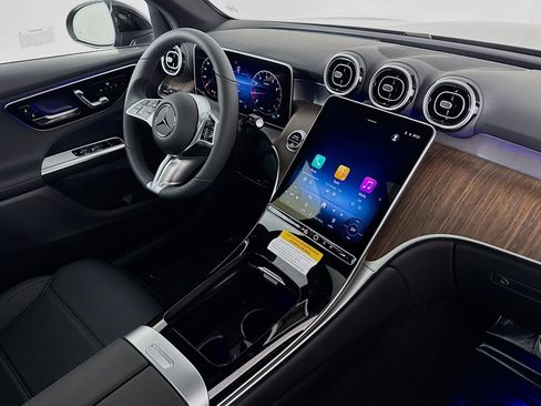 New 2026 Mercedes-Benz GLC 300 4MATIC image 15