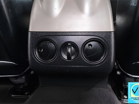 Used 2004 Ford F150 Lariat image 31