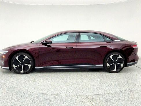 Used 2024 Lucid Air Pure image 8