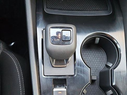 Used 2024 Nissan Rogue SV AWD/4WD image 12