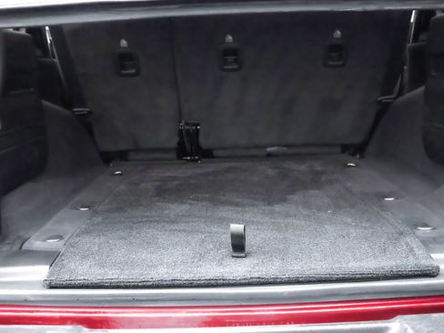 Used 2021 Jeep Wrangler Unlimited Willys image 39