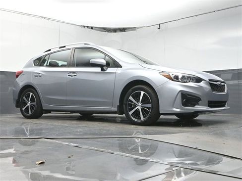 Used 2019 Subaru Impreza 2.0i Premium image 38