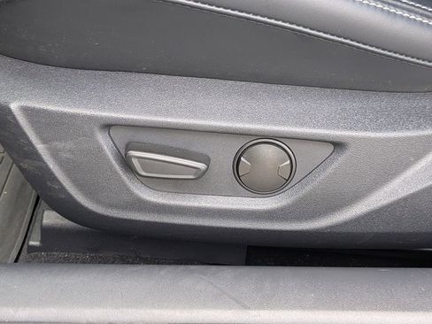 Used 2024 Ford Mustang Coupe RWD image 19