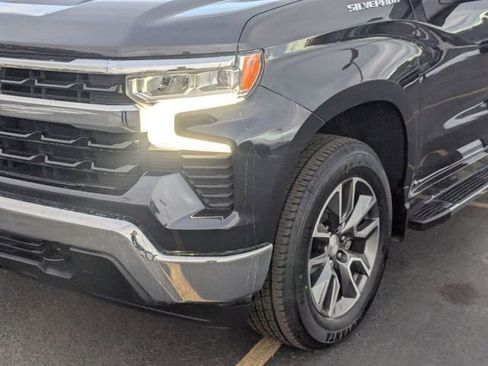 Used 2022 Chevrolet Silverado 1500 LT image 10