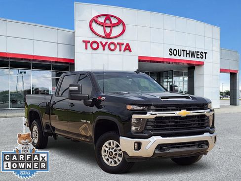 Used 2025 Chevrolet Silverado 2500 LT AWD/4WD image 1