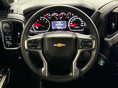 Used 2022 Chevrolet Silverado 2500 LT w/ Convenience Package image 16