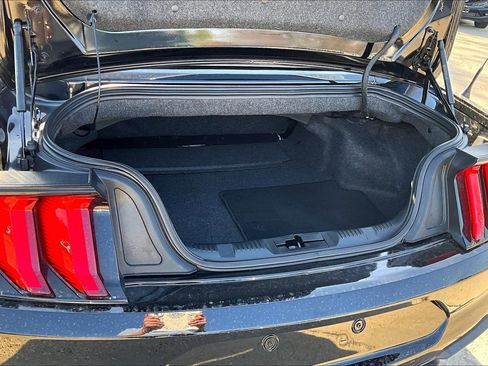 Used 2022 Ford Mustang Convertible w/ Equipment Group 101A image 18