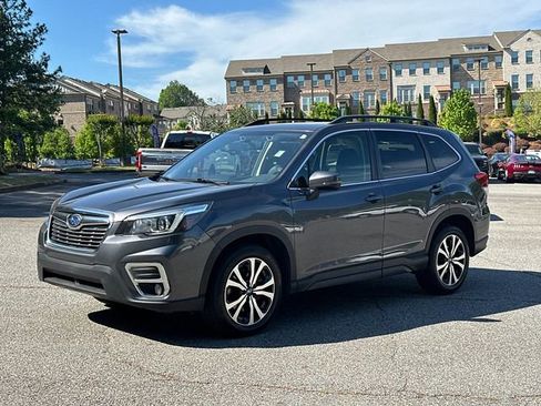 Used 2020 Subaru Forester Limited w/ Popular Package #3 AWD/4WD image 3