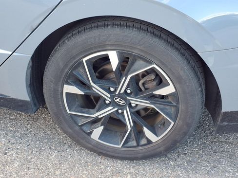 Used 2024 Hyundai Sonata SEL FWD image 23
