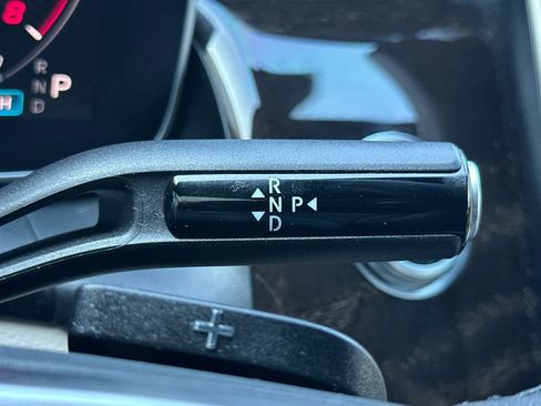 Certified 2025 Mercedes-Benz GLC 350e 4MATIC image 17