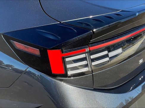 Used 2025 Hyundai Sonata SE image 23