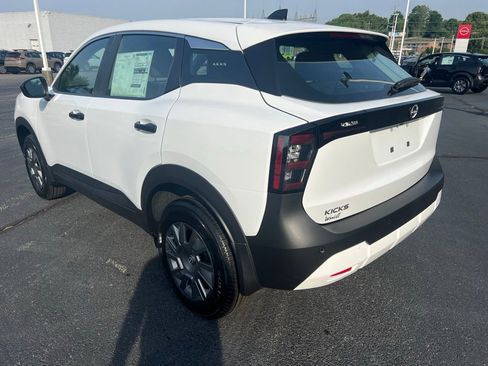 New 2026 Nissan Kicks S w/ Charging Package FWD image 5