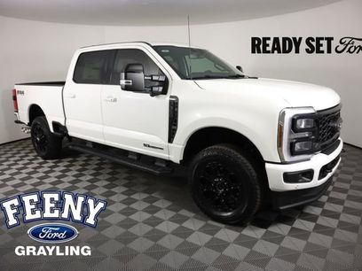 New 2026 Ford F350 Lariat w/ Black Appearance Package