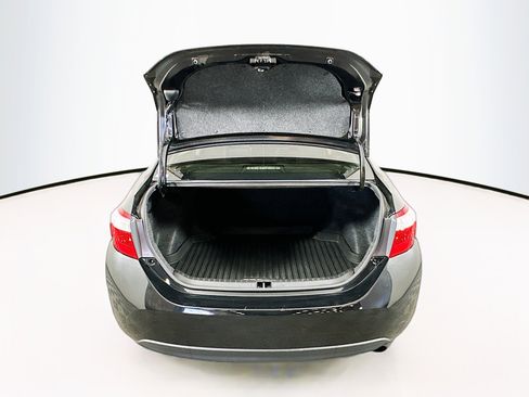 Used 2016 Toyota Corolla S image 26