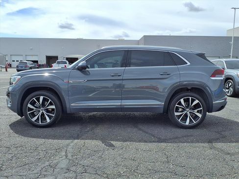 New 2026 Volkswagen Atlas Cross Sport SEL Premium R-Line image 3