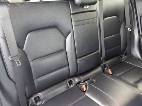 Used 2016 Mercedes-Benz GLA 250 GLA 250 image 39