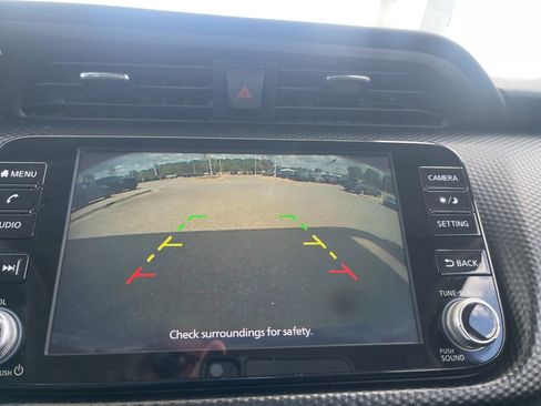 Used 2021 Nissan Kicks SV image 13