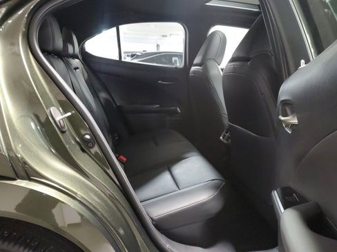 Used 2024 Lexus UX 250h AWD w/ Premium Package image 21