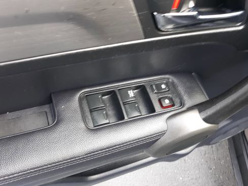 Used 2010 Honda CR-V EX-L image 8